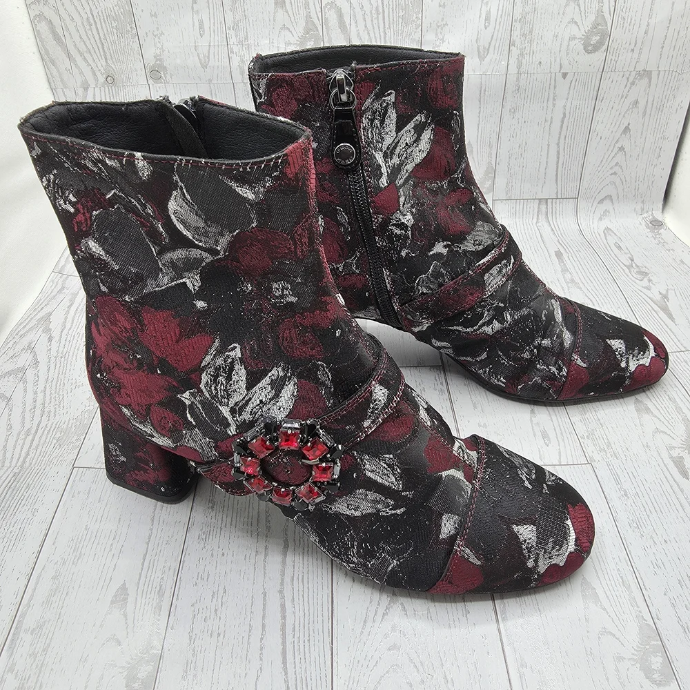 Geox Red and Black Floral Ankle Boots - Respira Technology 37.5/US7/7.5‎